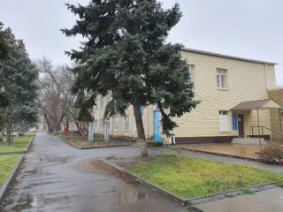 Нежилое помещение свободного назначения 51.2 кв.м, 1 этаж, Труновский р-н, Ставропольский край, Донское с, Ленина ул, дом 4. Объект аренды, площадь 51,2 кв.м, помещения № 15-17, 22-24. Требуется текущий ремонт. Кадастровый номер 26:05:000000:1997. Назначение: помещение свободного назначения, за…