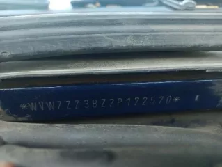 Высвобождаемое движимое военное имущество (автомобиль) Высвобождаемое движимое военное имущество, автомобиль: ФОЛЬКСВАГЕН ПАССАТ  VIN: WVWZZZ3BZ2P172570 (приложение №1) 
Год выпуска: 2001 
Мощность двигателя: 115 
VIN номер: WVWZZZ3BZ2P172570 
Объем двигателя: 1984 
Вид транспорта: легковой 
Марка…