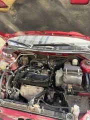 Mitsubishi Lancer, 2006, 98 лс, АКПП, идентификационный номер (VIN): JMBSRCS3A7U011156, гос.номер Х422РВ72. Автомобиль не на ходу, отсутствует аккумулятор, возможно потребуется капитальный ремонт или замена ДВС. Находится в залоге у АО "ТБанк". Пробег неизвестен.