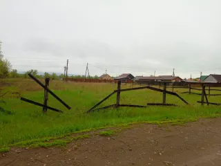 Земельный участок для дачного строительства, Красноярский край. Земли сельскохозяйственного назначения, разрешенное использование: для дачного строительства, расположенный по адресу: Местоположение установлено относительно ориентира, расположенного за пределами участка. Почтовый адрес ориентира…