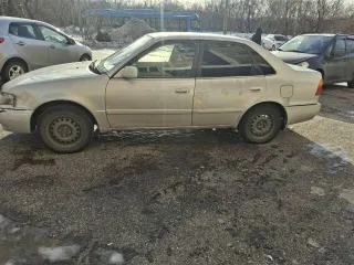 Toyota Sprinter 1998 года, 100 лс, 335000 км, АКПП, Автомобиль Тойота Спринтер 1998г. выпуска, VIN АЕ1103003579, гос.рег.знак В125НЕ 142. Автомобиль на ходу. Имеются следы коррозии; отслоение краски по кузову; царапины; вмятина у передней левой фары, переднее левое крыло. Возможно наличие иных…