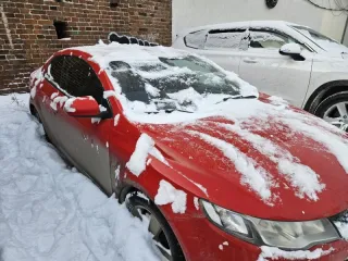 KIA Cerato 2010 ЦЕРАТО Красный 2010 г.в., легковой автомобиль, VIN KNAFU611AA5261166, марка, модель КИА ЦЕРАТО, год выпуска 2010, пробег 187 000 км, двигатель бензиновый, 1 591 см³, 126 л.с., КПП механическая.