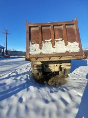 Грузовой самосвал марка БЦМ-52, 2007 г.в., госномер М399ОХ75, цвет красный. VIN: X3W6539A070000405. Шасси (рама): X9PJSG0D17W872268. Кузов (прицеп): X3W6539A070000405. Двигатель в рабочем состоянии, электрика в неисправном состоянии. Назначение: для перевозки, автоматизированной выгрузки сыпучих и…
