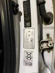 Хендай Солярис 2018 года, 99,6 л.с., пробег 300000 км, автоматическая коробка передач. VIN: Z94K241BBKR110316, госномер: С493ВХ550. Модель двигателя: G4LC, номер двигателя: JD056893.