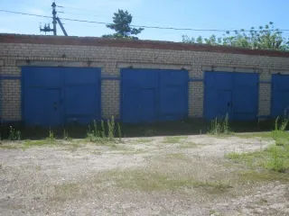 Нежилое помещение 94,1 кв.м Саратовская область Продажа по минимально допустимой цене - нежилого помещения с кадастровым номером 64:12:120411:19, площадью 94,1 кв.м, реестровый номер федерального имущества П13640005566, по адресу: Саратовская область, Екатериновский район, р.п. Екатериновка, ул…