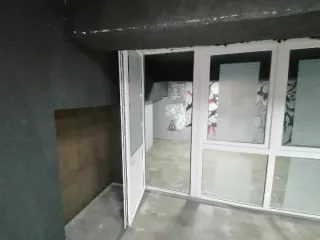 Нежилые помещения 140,8 кв м, г. Уфа, ул. Гоголя, д.56, кадастровый номер 02:55:010214:368, площадь 140,8 кв.м., в том числе: 3,7 кв.м. – 1 этаж, 137,1 кв.м. - подвал, этаж 1, подвал / 5, обременения не зарегистрированы. Покупатель обязан обеспечивать свободный доступ службам для ремонта и…