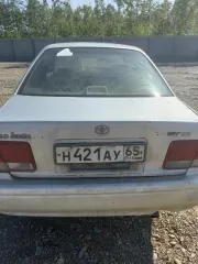 Автомобиль марки “Toyota Camri” государственный номер Н 421 АУ 65, серебристого цвета, 1997 г.выпуска, № кузова SV430019644. Автомобиль марки “Toyota Camri” государственный номер Н 421 АУ 65, серебристого цвета, 1997 г.выпуска, № кузова SV430019644, ключ с брелком.. Имущество продается в том виде…