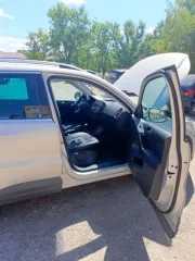 Volkswagen Tiguan, 2010 года, 170 лс, 153000 км, полный привод, АКПП автомобиль «WOLKSWAGEN TIGUAN» 2010 года выпуска, VIN - XW8ZZZ5NZBG105560, номер двигателя CAW 110650 местонахождение автомобиля г. Палласовка Волгоградская область