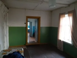 Нежилое здание с кадастровым номером 21:06:270101:97, площадью 111,0 кв.м., с земельным участком, категория земель: земли населенных пунктов, вид разрешенного использования: коммунальное обслуживание, площадью 594 кв.м. с кадастровым номером 21:06:270101:81, расположенные по адресу: Чувашская…