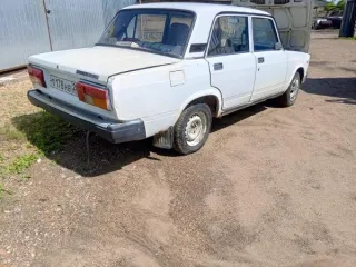 Mitsubishi Canter 1997, ВАЗ-21053 2005, Toyota Corolla 2001. Проверка исправности имущества не проводилась. Товаросопроводительные документы не передавались. Погрузка и транспортировка имущества с места хранения осуществляется Покупателем силами Покупателя и за счет Покупателя. Продавец не несет…