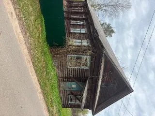Одноэтажное здание аптека 139.3 кв.м Костромская область Продажа недвижимого имущества – одноэтажное здание (аптека), кадастровый номер 44:11:080108:76 и земельного участка под ним с кадастровым номером 44:11:080108:5, месторасположение: 157420, Костромская область, Межевской район, село…
