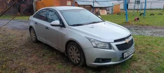 Chevrolet Cruze, 2010 года, 109 лс, 270000 км, АКПП, марка/модель CHEVROLET CRUZE, год выпуска 2010, рег.знак В152УН37, VIN XUFJA696JA3020564, пробег 249303 км, цвет серебристый, тип ДВС бензин, привод передний, трансмиссия АКПП, место нахождения Ивановская область, г. Кинешма, ул. Воеводы…