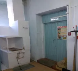 Фельдшерско-акушерский пункт 27.9 кв.м, Курганская область. Помещение фельдшерско-акушерского пункта, площадь: 27,9 кв. м, по адресу: Курганская область, Кетовский район, с. Митино, ул. Советская, д. 15. Назначение: нежилое, расположено на 1 этаже. Кадастровый номер: 45:08:032502:426.