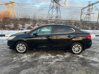 Citroen C4 2014 года, 120 лс, 141026 км, VIN: Z8TND5FS9EM030181, гос. рег. номер: С289ХХ180, в залоге у Банк ВТБ (публичное АО)