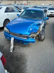 Nissan Skyline синий, госномер Р774МУ186. Кузов ER34030067, 1986 год выпуска. VIN, ключи и документы отсутствуют. Сколы ЛКП. Проверка исправности не проводилась. ПТС и СТС не передавались. Погрузка и транспортировка осуществляется покупателем самостоятельно и за его счет. Автомобиль длительное…