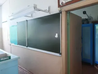 Здание школы, расположенное по адресу: Забайкальский край, п. Горный, ул. Таежная. д. 47 Общая площадь – 1791,1 кв.м., 2 этажа (в том числе подземных - 0) 
Кадастровый номер объекта недвижимости (здания, сооружения), в пределах которого расположено помещение: 75:19:250101:24 
Общая площадь: 1791.1…