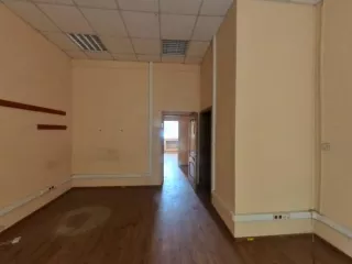 Нежилое помещение по адресу: г. Москва, ул. Большая Филёвская, д. 13, площадью 569,3 кв. м, кадастровый номер: 77:07:0002004:5800. Назначение нежилого помещения: Свободное. Общая площадь: 569.3. Кадастровый номер: 77:07:0002004:5800.