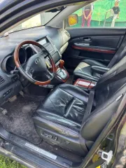 Lexus RX 2007 Lexus RX, 2007 года, 276 лс, 361296 км, АКПП Легковой автомобиль марки Lexus модели RX350 VIN JTJHK31U702036916 2007 года выпуска Автомобиль не на ходу. Нужно: внутренний правый ШРУС, сальник привода ШРУСА, масло в акпп, суппорт передний правый, диск тормозной передний, колодки…