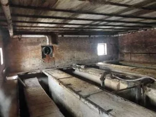 Имущественный комплекс (в том числе залоговое АО "РСХБ" и незалоговое имущество), а также оборудование принадлежащее должнику, полный перечень прилагается.
