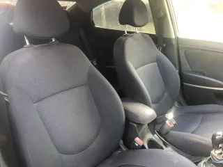 Hyundai Solaris, 2013 года, 123 лс, 312883 км. Легковой автомобиль, марка: ХЕНДЭ СОЛЯРИС, год изготовления: 2013, VIN Z94CU41DADR272012, пробег 312883 км. В связи с тем, что невозможно выяснить наличие обременений и иных ограничений, на имуществе возможно имеются ограничения, которые подлежат…