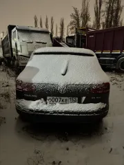 Volkswagen Touareg 2010 года. VIN XW8ZZZ7PZBG001899.