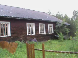 Здание детского сада 348,7 кв.м, 1960 г., Вологодская обл., Тарногский р-н, п.Айга, кадастровый номер 35:08:0302013:271, расположенное на земельном участке кадастровый номер 35:08:0302013:82, общей площадью 1887 кв.м., категория земель – земли населенных пунктов, вид разрешенного использования –…