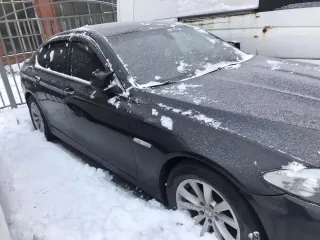 BMW 520I 2012 года выпуска, VIN: X4XXG55490DS38511, цвет кузова: тёмно-серый, местонахождение: Санкт-Петербург, Екатерининский пр-кт, дом 7