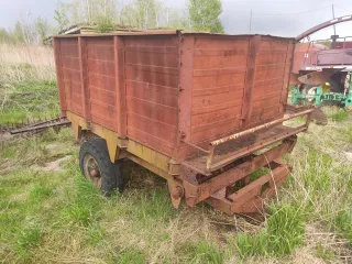 Прицеп одноосный без документов. Ознакомление с имуществом по договоренности в месте нахождения: Владимирская область, Кольчугинский район, деревня Павловка.