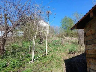 Земельный участок 992 кв.м в Горно-Алтайске, кадастровый номер 04:01:011305:375, расположенный по адресу: Республика Алтай, г. Горно-Алтайск, СТ «Транспортник-1», земельный участок 15, площадь 992 +/- 11, виды разрешенного использования: для садоводства, вид права, доля в праве: собственность. На…