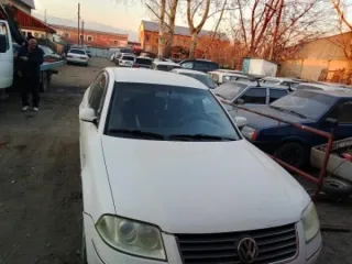 Volkswagen Passat 2001 года, государственный регистрационный номер М620ОН24 (отсутствует), VIN WVWZZZ3BZ1P126466, двигатель № AWT-063234, цвет белый. Комплектность и состояние не проверялись, данное имущество обращено в доход государства. Документы и ключи отсутствуют. Мощность двигателя: не…