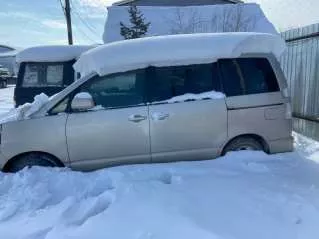Toyota Voxy, 2007 г.в., ГРЗ Е933МВ14