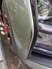Omoda C5 2023 Автомобиль марки Omoda модель C5 2023 г.в. VIN-номер LVVDD21BXPD209076 Ознакомление с перечнем и характеристиками имущества, проектами договоров о задатке и купли-продажи имущества осуществляется по адресу: Московская область, г. Домодедово, Каширское шоссе, д.7, оф. 217, в рабочие…