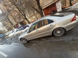 Mercedes-Benz C 180 2003 легковой автомобиль марки: MERCEDES модель: BENZ C 180, год выпуска: 2003 г, кузов №: WDB2030461F484691, идентификационный номер (VIN): WDB2030461F484691. С имуществом, являющимся предметом торгов, можно ознакомиться по адресу Московская область, г Балашиха, Полевой проезд…