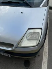 Хафеи Брио 2007 года, 65 л.с., пробег 129360 км. VIN: LKHBG27JX7AW22320, модель HFJ7110, серый комби-хэтчбек. Двигатель DA468Q 7601426L1HB, бензиновый, 1075 куб. см., экологический класс 2. На кузове сколы, ржавчина, пузыри и вздутие краски. Отсутствует решетка радиатора и противотуманная фара…