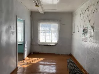 Пермский край, Октябрьский городской округ, д. Адилева, ул. Школьная, д. 7 Нежилое помещение, кадастровый номер 59:27:0521001:482, назначение: нежилое, площадь 39 кв. м, по адресу: Пермский край, Октябрьский городской округ, д. Адилева, ул. Школьная, д. 7 
Общая площадь: 39 
Кадастровый номер…