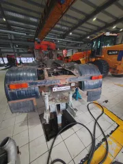 КамАЗ 44108-10 2010 года выпуска, седельный тягач. Цвет оранжевый. VIN: XTC44108KA2377492. Государственный номер: Р324УМ86. Номер двигателя: А2584572. Мощность: 180.2 л.с. (245.0 кВт). Рабочий объем: 10850 куб. см. Номер кузова: 2183479. Экологический класс: третий. Имущество в залоге. По данным…