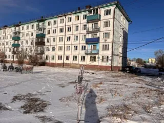 Нежилое помещение 60.6 кв.м., Иркутская область, г. Черемхово, ул. Декабрьских Событий, д. 1, кв. 2. Назначение: нежилое, этаж 1. Кадастровый номер: 38:33:010144:367.