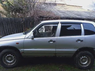 Chevrolet Niva 2005 года, 79 л.с., автомобиль легковой, марка: CHEVROLET, модель: NIVA, VIN: X9L21230050087244, гос. рег. номер: Х842ХХ12, год изготовления: 2005