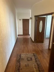 Недвижимое имущество  квартира , расположенная по адресу: г. Ульяновск, Ленинский район, проспект Нариманова, д.1Г, кв. 56, кадастровый номер 73:24:041504:788, общая площадь 82,4 кв.м
