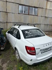 Lada Granta 2022 года, 90 л.с., идентификационный номер (VIN): XTA219040P0865093, механическая коробка передач. Находится в залоге у АО "TBank". Пробег неизвестен. Не на ходу, после ДТП, требуется ремонт. Требуется замена аккумулятора, радиатора охлаждения, переднего бампера, фар, подушки…