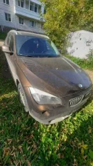 Bmw X1 Xdrive 28I, 2010 года, цвет кузова коричневый, двигатель № 06577365, VIN WBAVM31040VM76424. Мощность 258,4 л.с.
