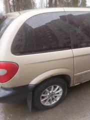 Dodge Caravan, 2004 Dodge Caravan, 2004 года, 150 лс, 253818 км еще DODGE CARAVAN SЕ, 2004 г.в., vin 1D4GP25B05B197007. Тех. состояние - на ходу, 253к пробег, Двигатель 2.4l коробка автомат. Двигатель и коробка работают отлично. Руливая рейка после переборки.заменены- передние рычаги, рулевые тяги…