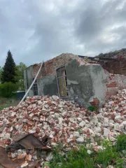 Здание 90,9 кв.м в Пензенской области, село Большой Мичкас, улица Заводская, дом 16А. Нежилое назначение, кадастровый номер 58:21:0520102:198. Расположено на земельном участке с кадастровым номером 58:21:0520103:1.