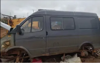 GAZ 2752 SOBOL, 2013 года выпуска, VIN: X96275270E0769236, ГРЗ: В708АК138. Отсутствуют ключи, техника разукомплектована, годные остатки. Ознакомление с имуществом производится по адресу Российская Федерация, Республика Саха (Якутия), Мирнинский район, Ботуобуйинский наслег, Среднеботуобинское…