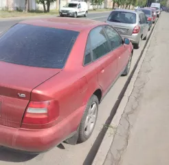 Имущество Волкова Алексея Константиновича   Легковой автомобиль АУДИ А4 1.8, 1996 года выпуска, VIN WAUZ8DZVA097088, рег. номер Х745ММ 799. Лот №1: Легковой автомобиль АУДИ А4 1.8, 1996 года выпуска, VIN WAUZ8DZVA097088, рег. номер Х745ММ 799.