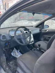 Opel Corsa, 2008 года, 60 лс, 300000 км. Легковой автомобиль OPEL CORSA 2008 года выпуска; цвет: серебристый; VIN: W0L0SDL0886181175; в неисправном состоянии (не на ходу). Частично разукомплектован.