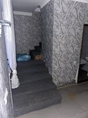 Дом 96,9 кв.м. и земельный участок 1000 кв.м. в Свердловской обл. Дом, площадью 96,9 кв.м., с кадастровым номером: 66:42:0201003:2799, расположенный на земельном участке, площадью 1 000 кв.м., с кадастровым номером: 66:42:0201003:1467, по адресу: Свердловская область, г. Заречный, кв-л Соловьиная…