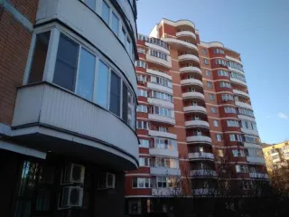 Нежилое помещение площадью 95,8 кв.м по адресу: Российская Федерация, город Москва, вн.тер.г. муниципальный округ Хорошево-Мневники, улица Маршала Тухачевского, дом 58, корпус 3, помещение 8/1, кадастровый номер 77:08:0010006:6154, этаж 1. Фотографии имущества судебным приставом-исполнителем не…
