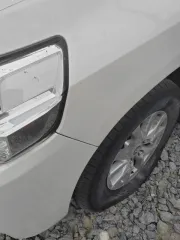 Toyota Land Cruiser 200, 2019 г.в., 249 л.с., 260000 км, полный привод, АКПП, VIN JTMCV05J904274063, гн. Х999СВ86. Автомобиль имеет сколы, вмятины, царапины, повреждения лакокрасочного покрытия и другие дефекты, КЛЮЧИ ОТСУТСТВУЮТ, ДВС не запускался, диагностика технического состояния не проводилась.