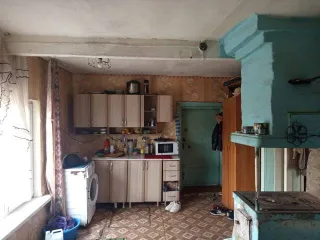 Доли дома 53,4 кв.м и земельного участка, Красноярский край: 1/5 доля дома и 1/5 доля земельного участка, 1/5 доля в жилом доме, площадь 53.4 кв.м., назначение: жилое, адрес: Россия, край Красноярский, р-н Шушенский, с Казанцево, ул Крупской, дом 12, кадастровый номер: 24:42:2601003:645; 1/5 доля…